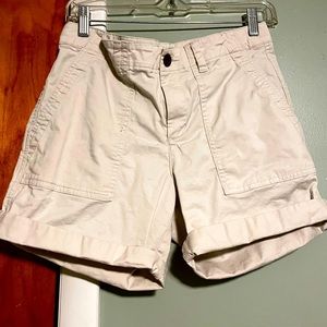 Gap  size 4  Bermuda shorts